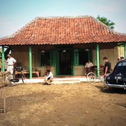 Hanung Bramantyo Sulap Pabrik Gula Jadi Studio seperti Hollywood