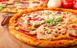 Kalau Mau Jualan Pizza, Belajar Dulu Cara Membuat Pizza di Sini!