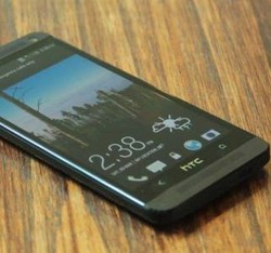 Laku Keras, HTC One Diyakini Bisa Ludes 5.000 Unit