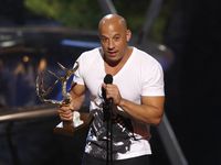 Deretan Selebriti Pemenang Guys Choice Awards 2013