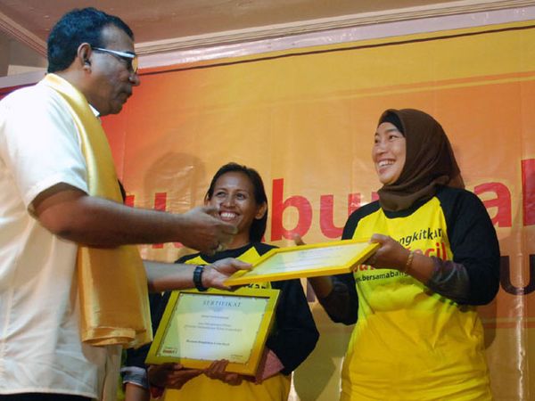 Pelatihan Gerakan Ayo Bangkit