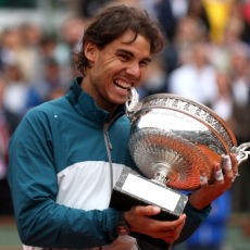Nadal Sudah 12 Gelar Grand Slam, Bisa Kejar Rekor Federer?