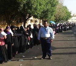 Pengusaha Saudi Bantu Sumbang Tenda untuk Antrean WNI di Jeddah