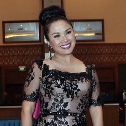 Ingin Bentuk Tubuh Ideal, 5 Selebriti Ini Sedot Lemak