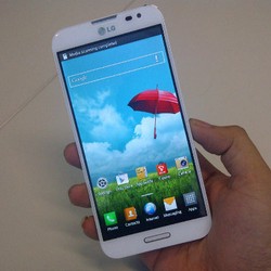 Si Buas LG Optimus G Pro Siap Dijual Rp 6,9 Juta