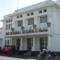 Penjinak Bom Menyisir Gedung Merdeka Jelang Pelantikan Aher