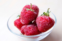 Gara-gara Stroberi Beku, Pria Ini Kena Hepatitis A