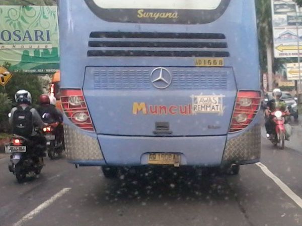 Awas Rem Bus Ini Mati!