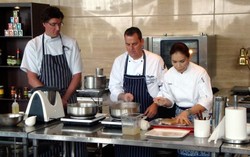 Wine Margaret River dan Olahan Daging Domba Lezat di Masterchef Class The Ritz-Carlton