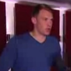 Neuer Isi Suara di Film Monsters University