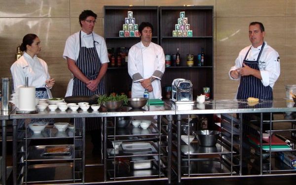 Sajian Kuliner dan Wine Mewah dari Barat Australia