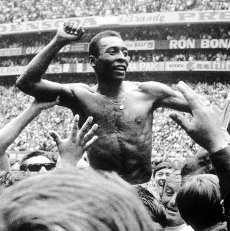 Tangis yang Menggenang di Ingatan Pele