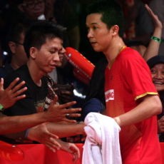 Istora Menangisi Kepergian Taufik Hidayat