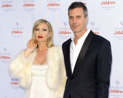  Istri Miliuner AS Ini Akan Dikaruniai Dua Bayi Sekaligus Dalam Waktu 4 Minggu