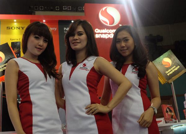 Hot Babes di ICS-FKI 2013