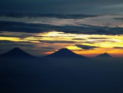 Trio Gunung
