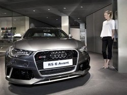 Gwyneth Paltrow Meriahkan Peluncuran Audi RS 6 Avant