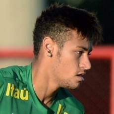 Neymar: Jadilah Temanku, Balotelli
