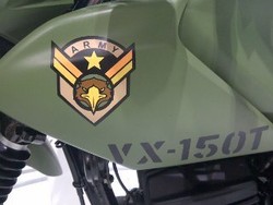 Unik, Honda Pamerkan Verza 150 Army