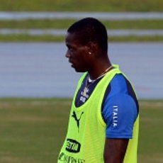 Italia Diganggu Cedera Balotelli