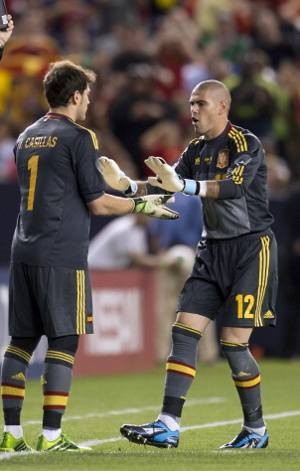 Del Bosque Pilih Casillas atau Valdes?