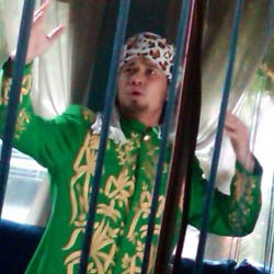 Ustad Guntur Bumi Rilis Single Baru untuk Berdakwah