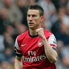 Agen: Barcelona, Bayern Tertarik Koscielny