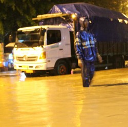 Imbas Banjir di Semarang, Pantura Macet Total