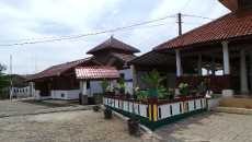 Masjid Al Alam, Masjid Tempat Si Pitung Berguru