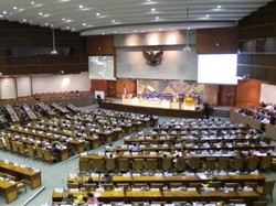 Paripurna DPR Soal Kenaikan BBM Kemungkinan Berakhir Voting