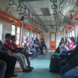 Mulai 1 Juli Tarif KRL Commuter Line AC Turun, Jakarta-Bogor Rp 5.000