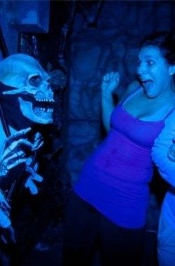 6 Taman Hiburan Horor Paling Seram di Dunia