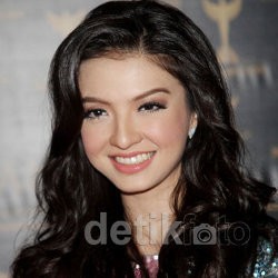 Raline Shah Masih Jomblo