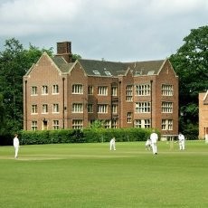 Kepsek: Bintang Porno Masuk Sekolah? Kenapa Tidak