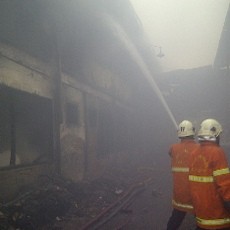 Pabrik Spare Part di Buntaran Terbakar