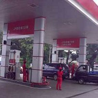 Siaga Demo BBM, Polisi Kawal 89 SPBU di Bandung Sepanjang Hari