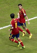 Spanyol Taklukkan Uruguay 2-1
