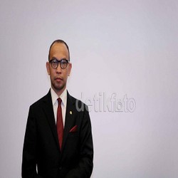 Takut Banjir, Chatib Tinggalkan Crown dan Pakai Land Cruiser