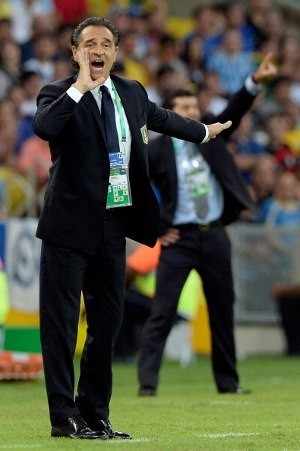 Puji Pirlo, Prandelli Kritik Perayaan Gol Balotelli