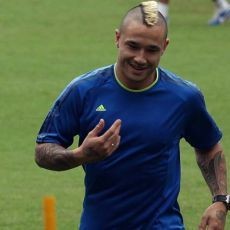 Radja Nainggolan Ingin Pelajari Budaya Batak