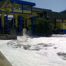 Rob Masih Mengancam, Ketinggian Air Kali Ancol Masih di Atas Normal