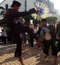 Ciaat! Silat Jadi Alat Perjuangan Tokoh Betawi Lawan Penjajah 