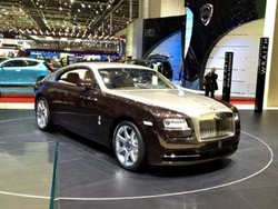 Rolls-Royce Wraith Dilirik Bos-bos Malaysia