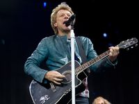 Berusia 51 Tahun, Jon Bon Jovi Tetap Energik