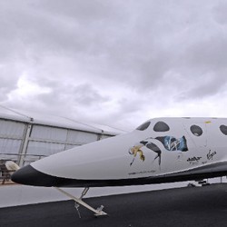 Pesawat Luar Angkasa untuk Umum Pertama di Dunia Siap Mengudara