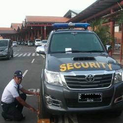 Awas! Parkir Sembarangan di Bandara Soekarno Hatta akan Kena Gembok
