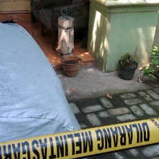 Benda Diduga Bom di Rumah Ketua Panitia Pilkades Dibawa Polisi