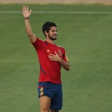 Spanyol Bertumpu pada Isco
