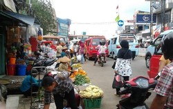 Ini Usul PKL Kepada Jokowi untuk Mengatasi Kemacetan di Pasar Minggu 