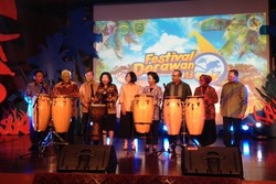 Yuk, Ramai-ramai ke Festival Derawan 2013!